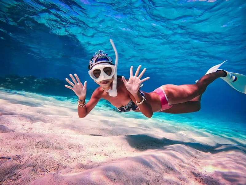 Amalfi: Boat Adventure Caves, Beaches, Snorkeling & Positano - Conca dei Marini, the first serious swimming stop