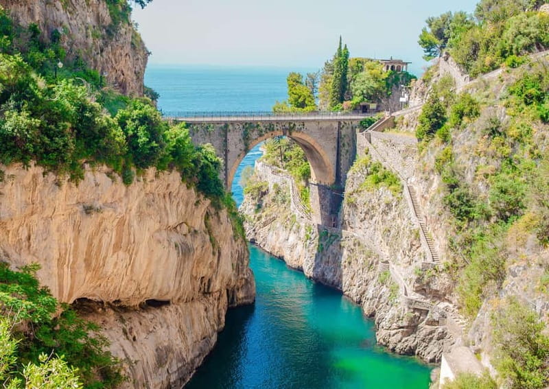 Amalfi Coast: Boat and Snorkeling Tour with Fruit & Drinks - Why seeing the Amalfi Coast from a boat matters
