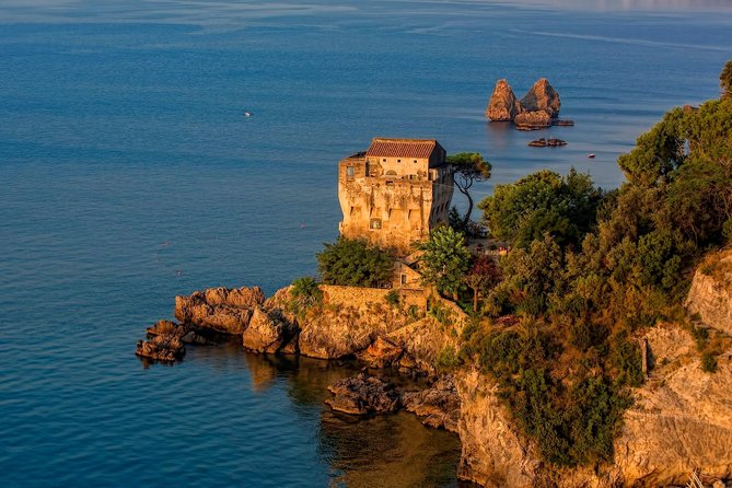 Amalfi Coast Boat Rental: Explore, Swim, and Relax at Your Pace - Why a Private Boat Beats a Fixed Coast Cruise