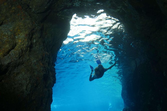 Amalfi Coast & Positano: Boat Tour with Snorkeling & Drinks - Why the Amalfi Coast looks better from a boat