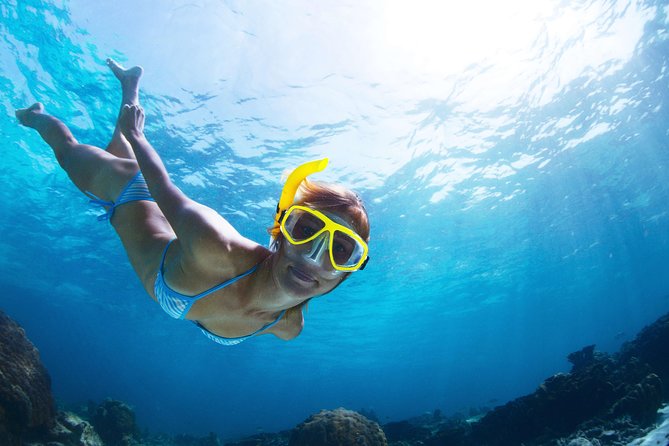 Amalfi Coast & Positano: Boat Tour with Snorkeling & Drinks - Praiano and the blue light of Africana Grotto