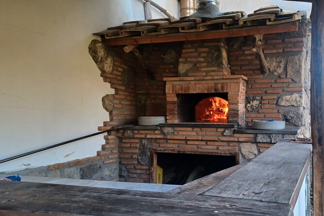 Authentic Farm Tour with Pizza, Cheese, Wine & Limoncello Tasting - Mozzarella, caciotta, and the value of seeing the process