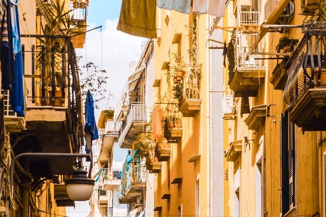 Authentic Naples Food Tour with 8+ Tastings of Pizza, Wine & More - Via dei Tribunali and the Naples pizza stop