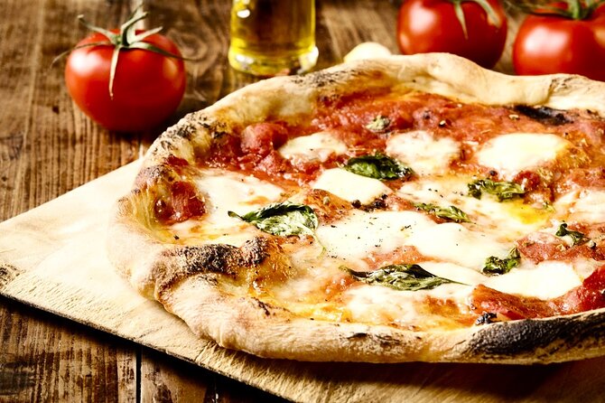 Authentic Naples Food Tour with 8+ Tastings of Pizza, Wine & More - Piazza Bellini and the first drinks