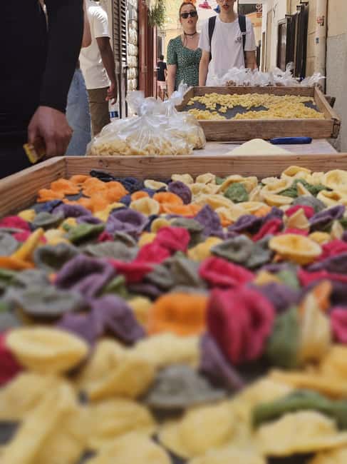Bari: Pasta Experience Walking Tour - Making orecchiette in a local home