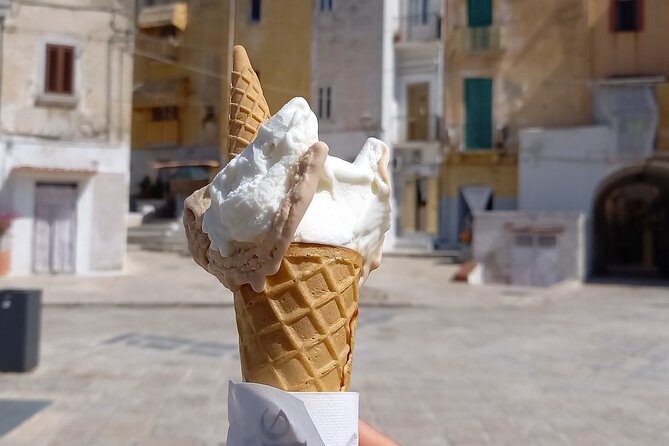 Bari’s Ultimate Street Food Tour - Small Group by Do Eat Better - Focaccia barese near the cathedral