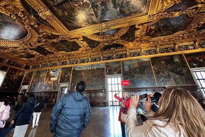 Best Of Venice: Saint Mark's Basilica, Doges Palace with Guide and Gondola Ride - Doge’s Palace and the machinery of Venetian power
