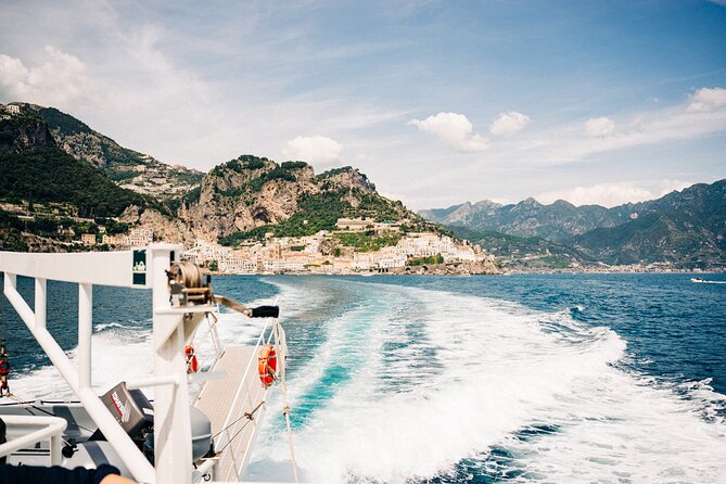 Boat-Hopping On The Amalfi Coast & Positano: Day Trip from Rome - What the guide adds to the experience