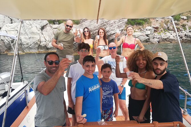 Boat tour Giardini Naxos Taormina Isola Bella Blue Grotto - Isola Bella, a small island with a big story