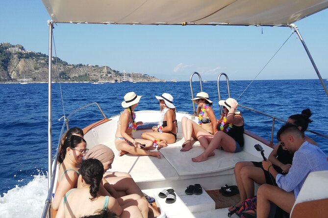 Boat tour Giardini Naxos Taormina Isola Bella Blue Grotto - What the two hours feel like on the water