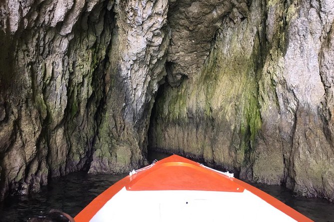 Boat tour of Ortigia Island and sea caves - Ortigia from the water, not just from its lanes
