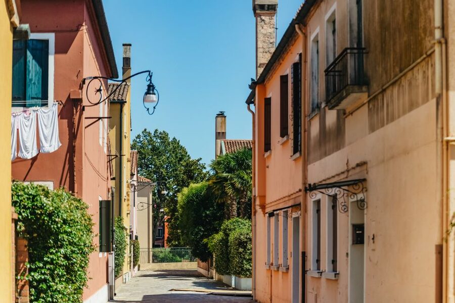 Boat Trip: Glimpse of Murano, Torcello & Burano Islands - How the timing affects your day