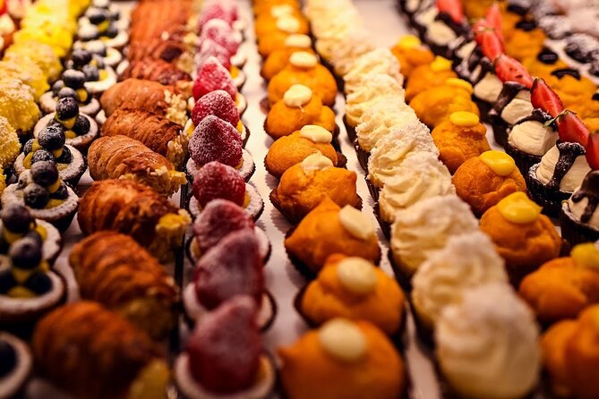Bologna Food & Market Tour with 6 Tastings, Pasta, Wines & More - Wine, Gelato, Espresso, and a Digestif