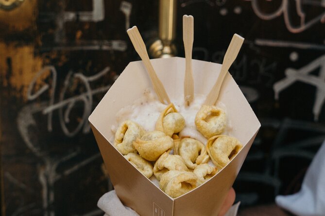 Bologna gastronomic experience with a local - Key points at a glance