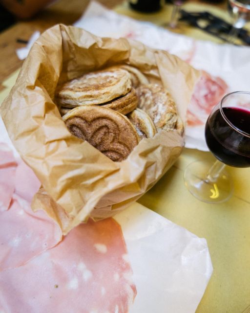 Bologna: Walking Food Tour with a Local Guide - Finishing with gelato