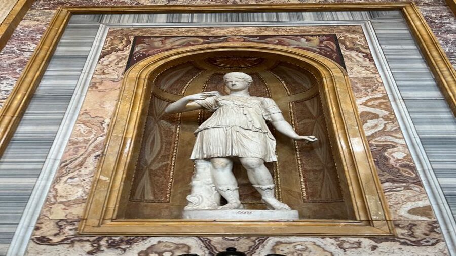 Borghese Gallery Guided Tour with priority entrance - The ground floor and Bernini’s marble dramas
