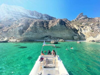 Boat Tour with 4 Swim Stops, Snorkeling & Prosecco
