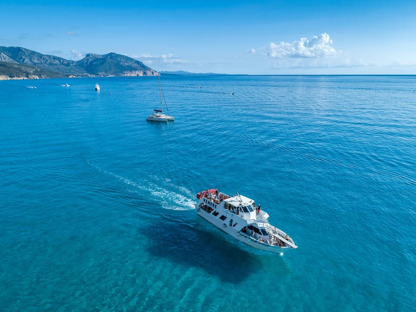 Cala Gonone:Cruise in the Gulf of Orosei with Cala Goloritzé - Cala Mariolu, the morning reward