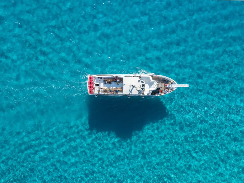 Cala Gonone:Cruise in the Gulf of Orosei with Cala Goloritzé - Cala Goloritzè and the short photo stop