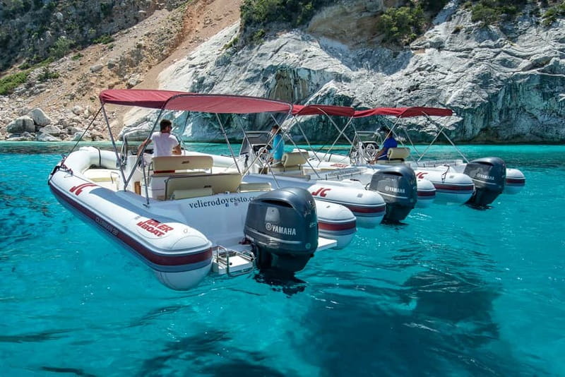Cala Gonone: Dinghy Excursion to C. Mariolu and C. Goloritzè - How the guides shape the day