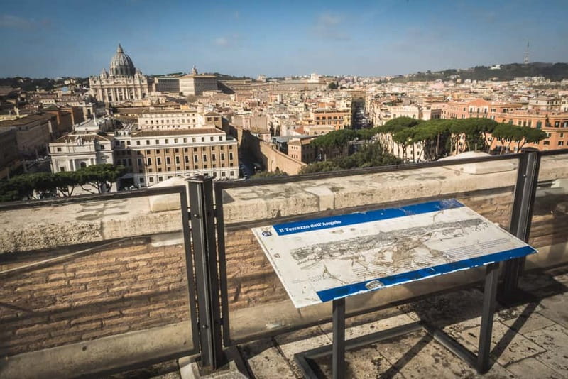 Castel Sant'Angelo Skip-the-Line Entry & Optional Audioguide - Cells, ashes, frescoes, and papal rooms