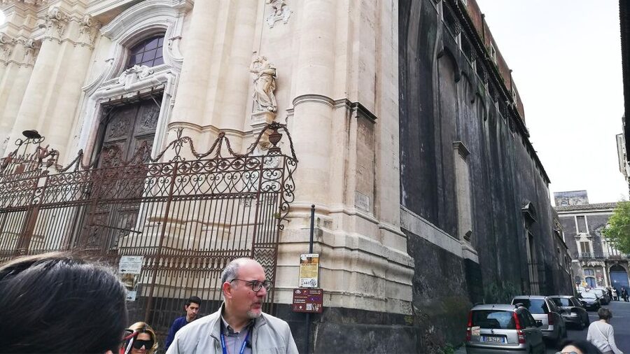Catania: City Highlights Walking Tour - What the $14 price really buys you