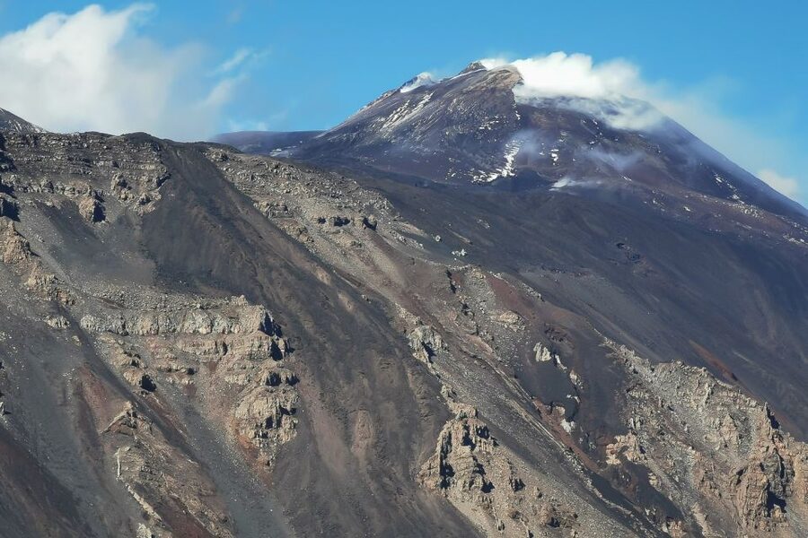 Catania: Mount Etna Trekking Trip off the Tourist Path - The viewpoint briefing at about 2,000 meters