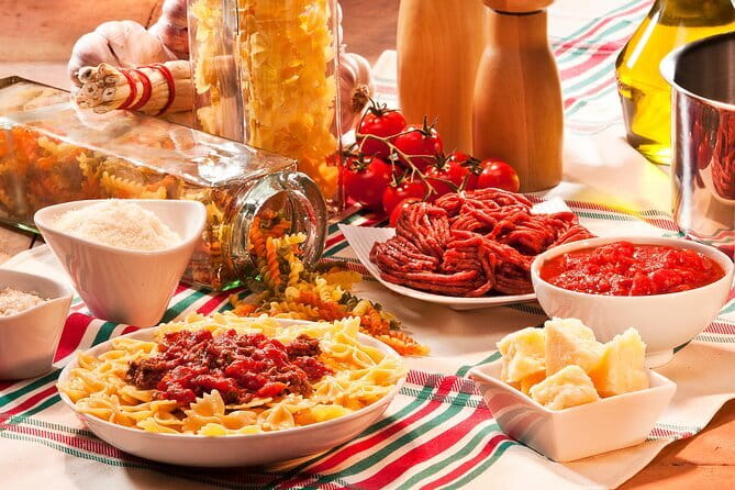 Chianti Wineries Tour with Tuscan Lunch and San Gimignano - Who should book this day