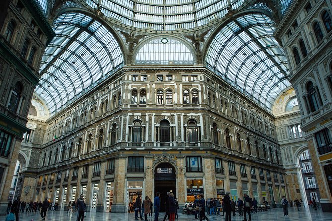 City Sightseeing Naples Hop-On Hop-Off Bus Tour - How to get the best value from $31.21