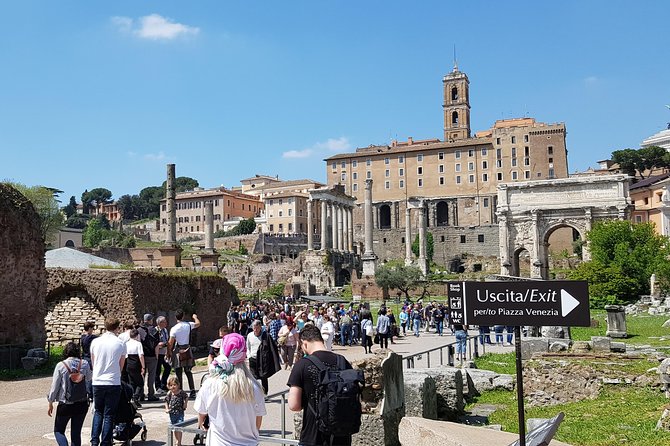 Colosseum Arena Floor, Roman Forum and Palatine Hill Guided Tour - Roman Forum: Forty-Five Minutes in Ancient Public Life