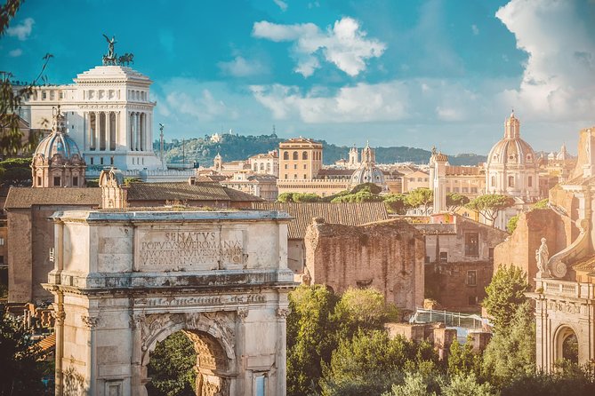 Colosseum, Palatine Hill and Roman Forum Guided Tour - Crowds, weather, and timing