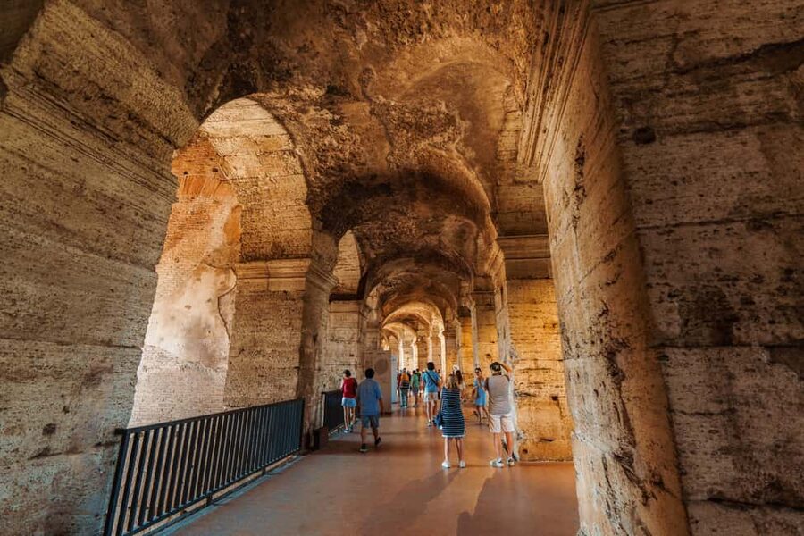 Colosseum, Roman Forum & Palatine Guided Tour - Who should book this Colosseum tour?