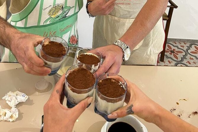 Cooking class with Pasta, mozzarella and Tiramisu with wine - Who will enjoy this most