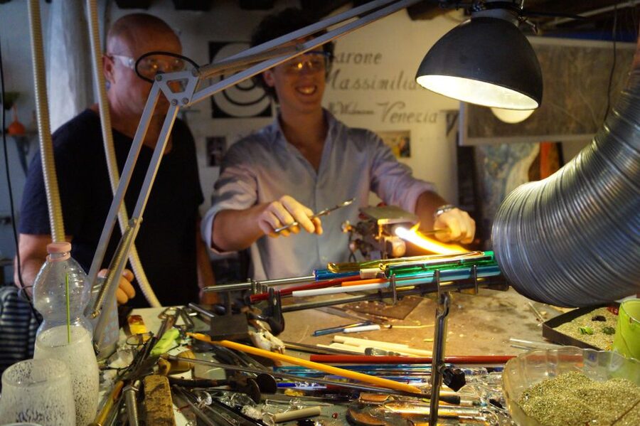 Create Your Glass Artwork: Private Lesson With Local Artisan - What the workshop feels like in practice