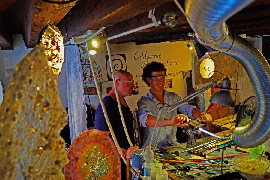 Create Your Glass Artwork: Private Lesson With Local Artisan - Booking, cancellation, and timing advice