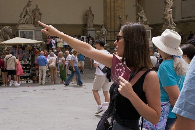 David & Duomo: Accademia & Skip the Line Exclusive Dome Access - Piazza del Duomo and the Baptistery doors