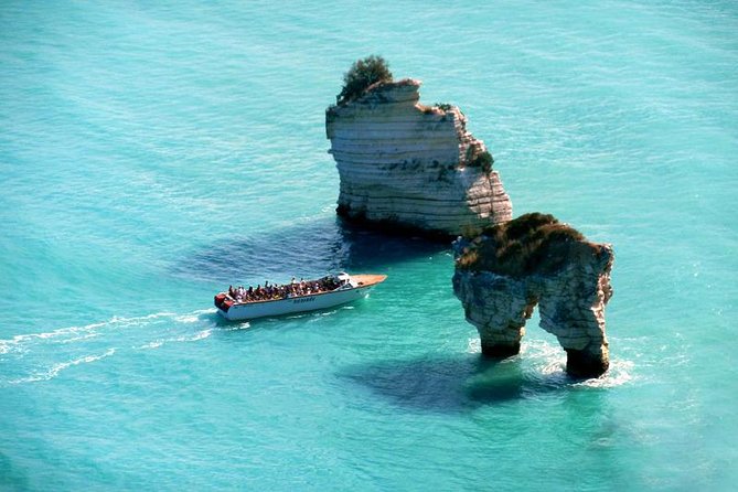 Desirèe experience. Visit of the marine caves of Vieste - Weather Can Change the Whole Experience