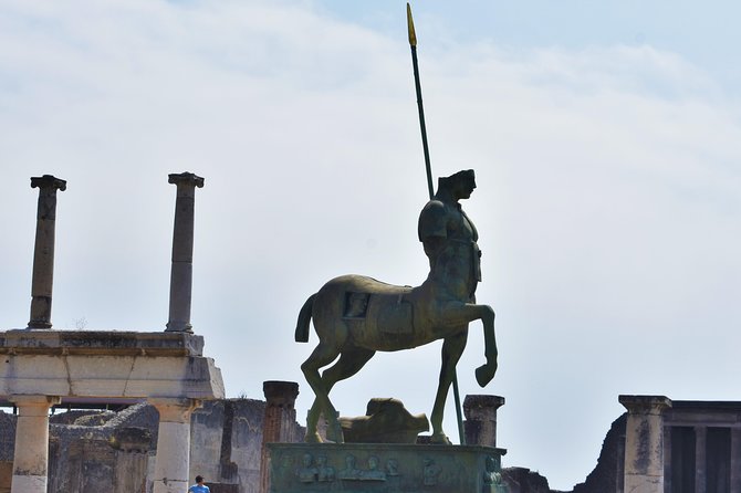 Discover the Ancient Ruins of Pompeii: Day Trip from Rome - Entering the Archaeological Park of Pompeii