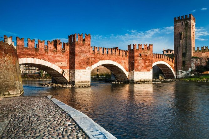 Discover Valpolicella Vineyards and Wine Tasting Experience - A family winery above Verona
