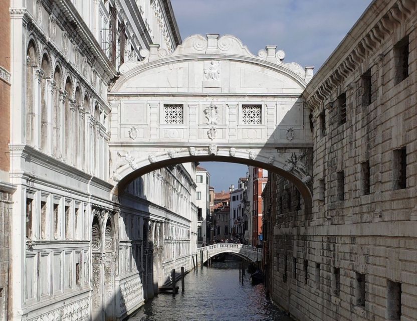 Doge's Palace Skip-the-Line Guided Tour - Titian, Veronese, Tintoretto, and the giant halls