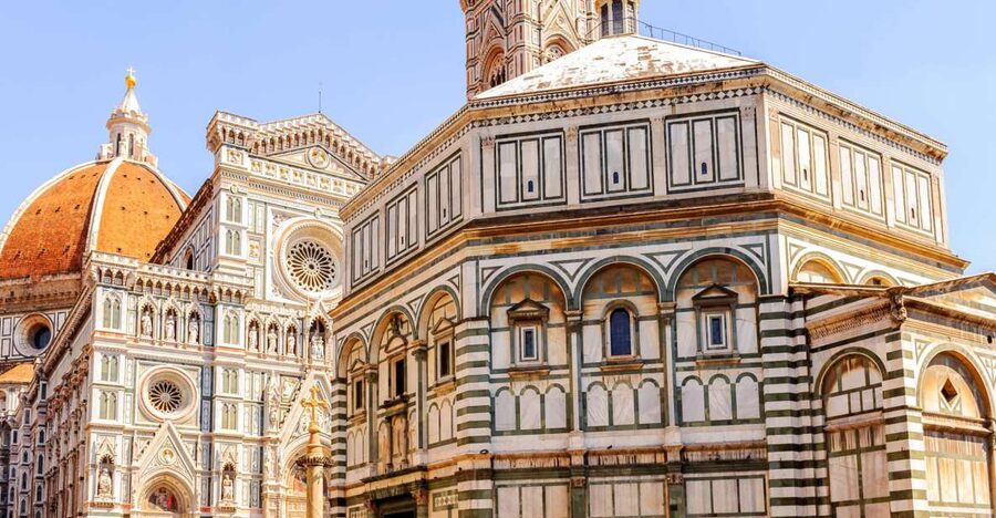 Duomo Museum & Baptistry: Cathedral Complex & Bell Tower - Reading the Duomo square with a local guide