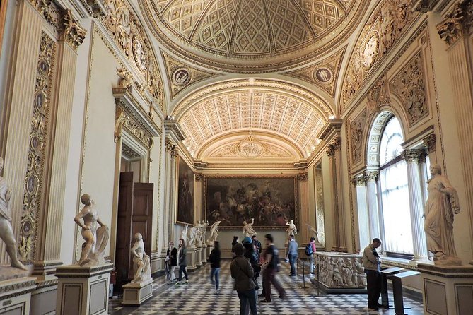 Early Access Guided Uffizi Gallery Tour Skip-the-Line Small Group - The Useful Extra: Staying Inside Afterward