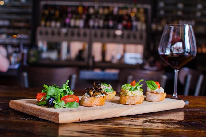 Eat, Drink and Repeat: Wine and Food Tasting Tour in Venice - Six pours, from Prosecco to Amarone