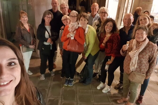 Eat, Drink and Repeat: Wine and Food Tasting Tour in Venice - Group size, timing, and the Sunday problem