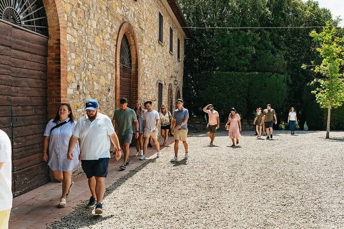 Essence of Chianti Small Group Tour with Lunch and Tastings from Florence - A Short Walk Through Greve in Chianti