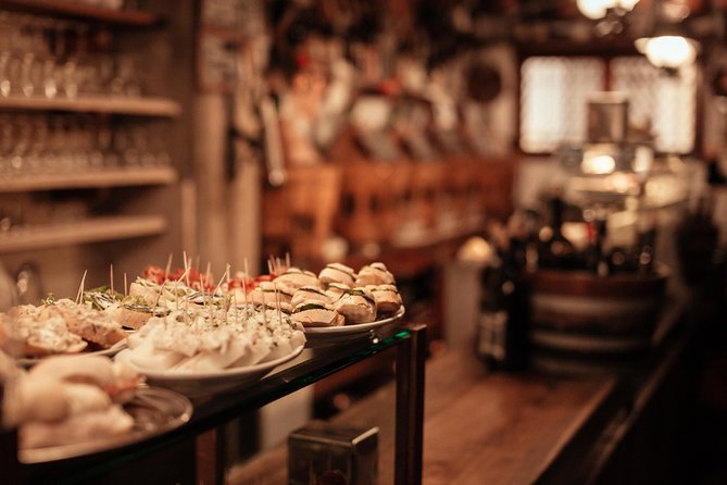 Exclusive Private Venice Food Tour with 6 or 10 Tastings - Who should book this Venice food walk?