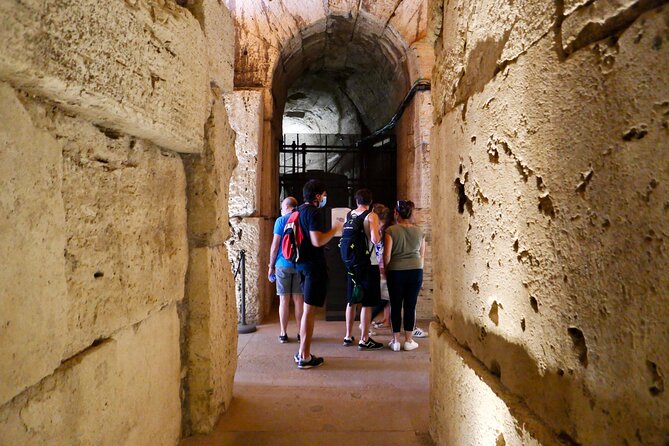 Expert Guided Tour of Colosseum Arena OR Underground, and Forum - Guide quality and the value of the headsets