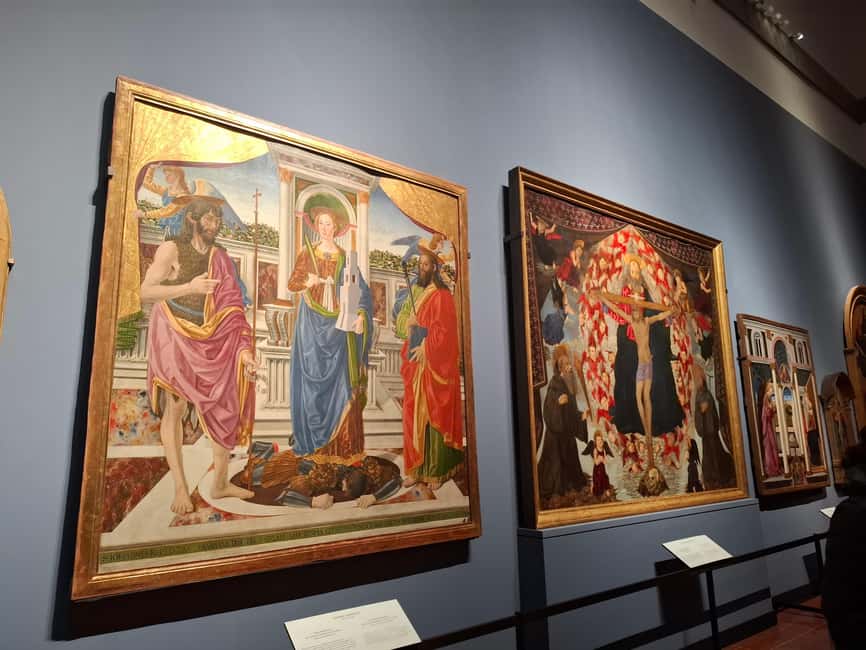 Florence: Accademia Gallery Ticket with Optional Audio Guide - Using the official audio guide
