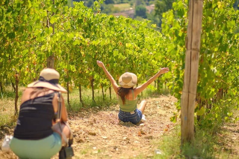 Florence: Chianti Wineries Tour with Wine Tasting - Leaving Florence for the Chianti Hills