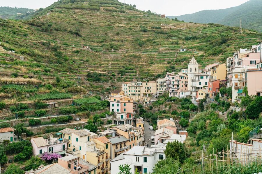 Florence: Cinque Terre Day Trip with Optional Hike - Vernazza Brings the Classic Harbor Scene